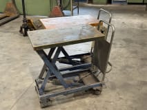 2 Scissor Lift Tables - Image 3