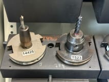 20 Stk. SK50 Werkzeugaufnahmen mit Werkzeugen - Image 3