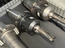 26 Stk. SK50 Werkzeugaufnahmen mit Werkzeugen - Image 21