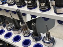 30 pcs. SK40 Tool Holders with Tools - Image 14