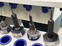 30 pcs. SK40 Tool Holders with Tools - Image 19