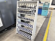 30 Stk. SK40 Werkzeugaufnahmen mit Werkzeugen - Image 1