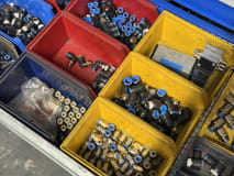 Schubladenschrank mit Inhalt - Image 17