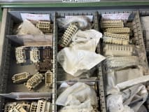 Schubladenschrank mit Inhalt - Image 50