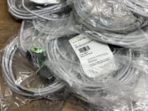 Lot of Plug Cables - Image 3