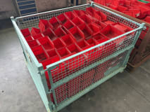Lot of plastic boxes - Image 2