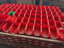 Lot of plastic boxes - Image 14