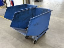 2 tipping containers - Image 4