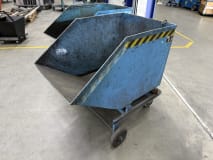 2 tipping containers - Image 5