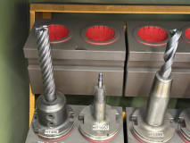 24 pcs. SK50 tool holders with tools - Image 3