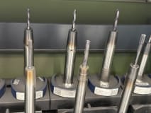 24 pcs. SK50 tool holders with tools - Image 5