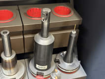 24 pcs. SK50 tool holders with tools - Image 6