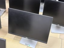 10 Bildschirme/ Monitore - Image 13