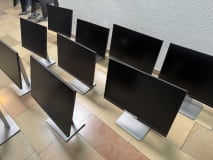 10 screens/monitors - Image 8