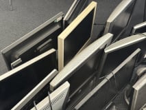 55 screens/monitors - Image 4