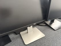 55 screens/monitors - Image 7