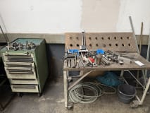 Werkbank mit Werkzeugwagen inkl Inhalt - Image 1