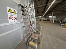 Posten Leitern und fahrbare Arbeitstritte - Image 11