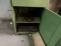 Werkbank mit Schubladenschrank inkl. Inhalt und Werkstattstuhl - Image 8
