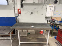 2 pcs Workbenches with Lighting - Image 2