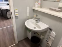 Bürocontainer und Sanitärcontainer inkl. Einrichtung - Image 12