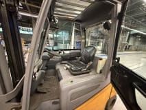 JUNGHEINRICH Electric Forklift - Image 8