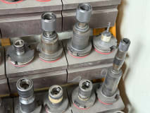 Tool cabinet with tools - Image 13