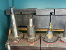 Tool cabinet with tools - Image 3