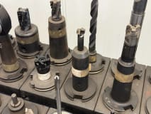 64 pcs. SK50 tool holders with tools - Image 25