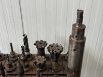 52 Stk. SK50 Werkzeugaufnahmen mit Werkzeugen - Image 23