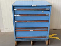 Schubladenschrank mit Inhalt - Image 1