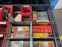 Drawer cabinet with contents - Image 12