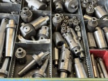 Schubladenschrank mit Inhalt - Image 19
