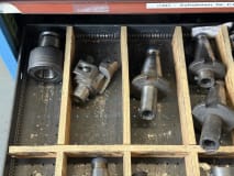 Schubladenschrank mit Inhalt - Image 35