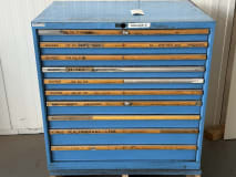 Schubladenschrank mit Werkzeugen - Image 1