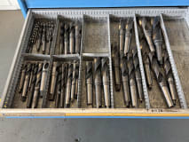 Schubladenschrank mit Werkzeugen - Image 44