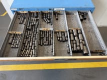 Schubladenschrank mit Inhalt - Image 3