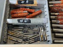 Schubladenschrank mit Inhalt - Image 10
