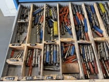 Drawer cabinet with contents - Image 28