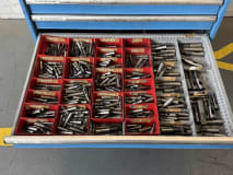 Schubladenschrank mit Inhalt - Image 49