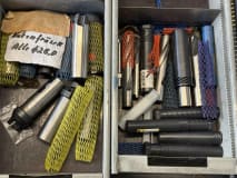 Schubladenschrank mit Werkzeugen - Image 25