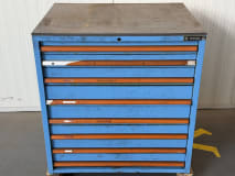 Schubladenschrank mit Spiralbohrern - Image 1