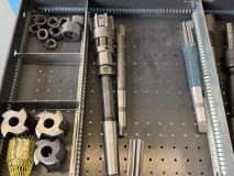 Schubladenschrank mit Spiralbohrern - Image 10