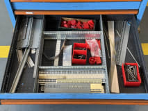 Schubladenschrank mit Spiralbohrern - Image 34