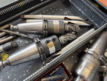 Schubladenschrank mit Inhalt - Image 9