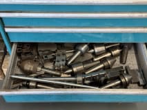 Schubladenschrank mit Inhalt - Image 57