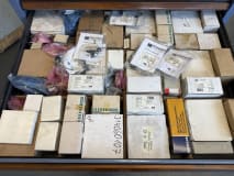 Drawer cabinet with contents - Image 31