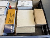 Schubladenschrank mit Inhalt - Image 38