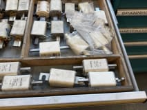 Drawer cabinet with contents - Image 7