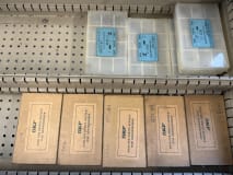 Drawer cabinet with contents - Image 22
